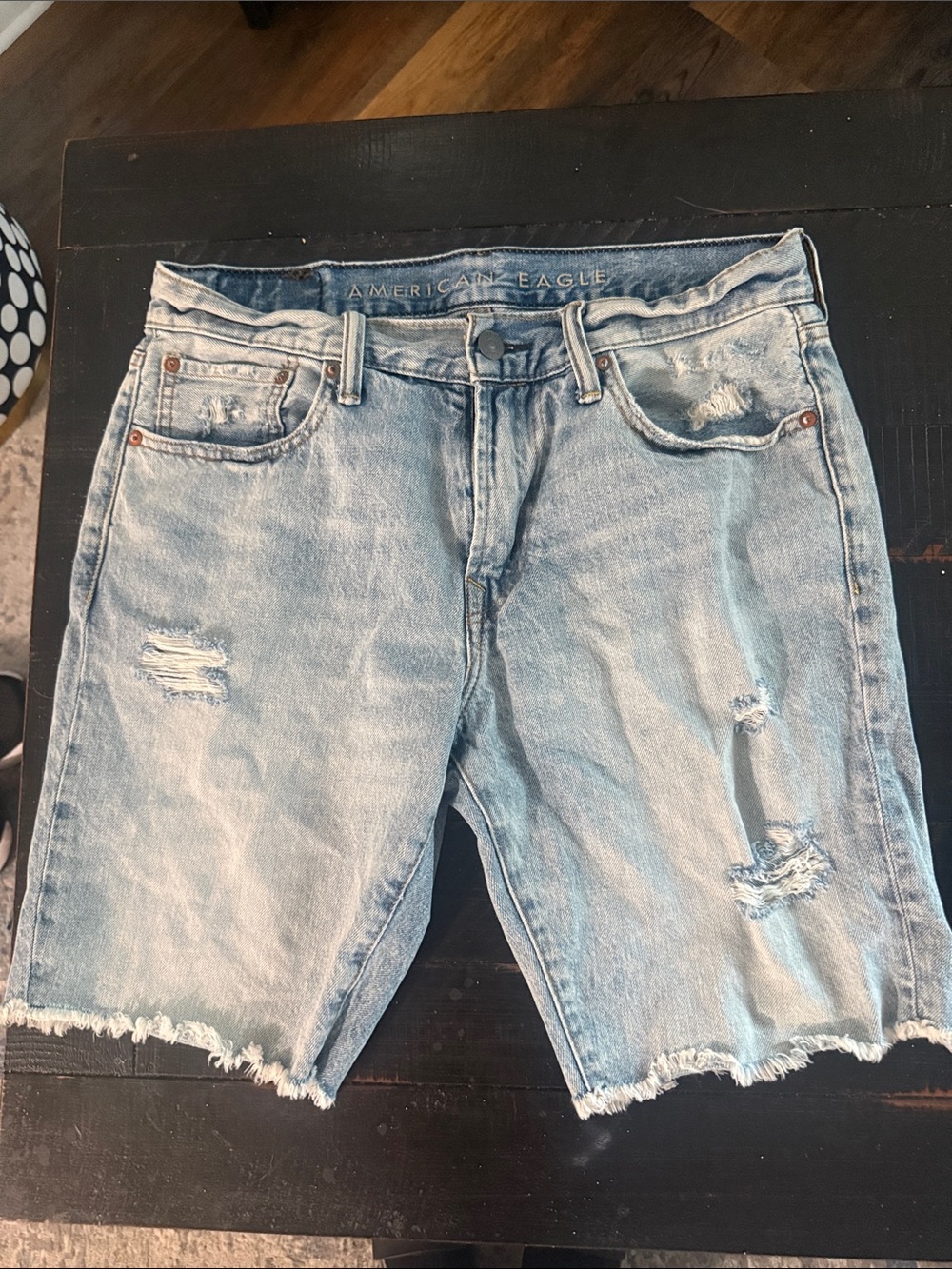 American Eagle Outfitters Light Wash Distressed Men’s Jean Shorts
